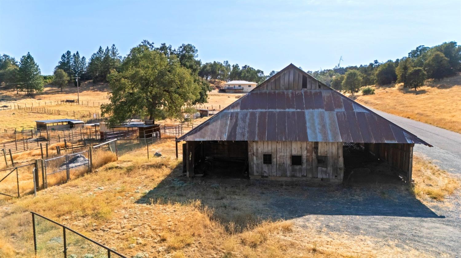 Detail Gallery Image 29 of 39 For 17790 Yosemite Rd, Sonora,  CA 95370 - 2 Beds | 2 Baths