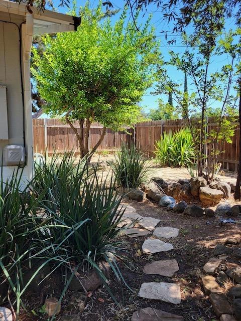 Detail Gallery Image 20 of 21 For 1129 Roy Dr, Oroville,  CA 95965 - 3 Beds | 1/1 Baths