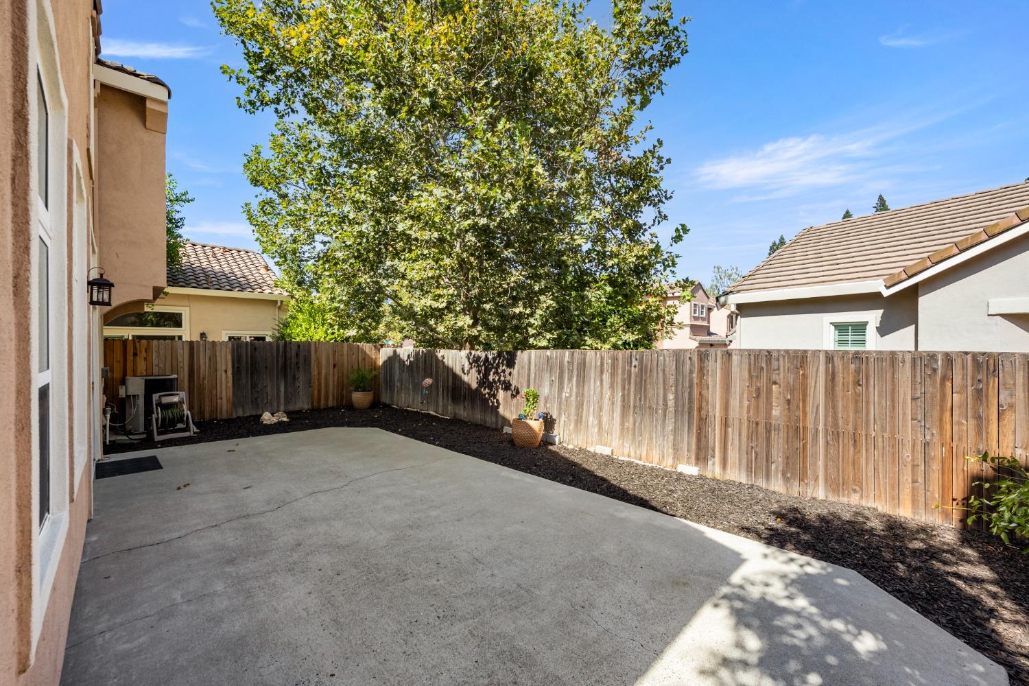 Detail Gallery Image 30 of 31 For 7 Naples Ct, Sacramento,  CA 95831 - 3 Beds | 2/1 Baths