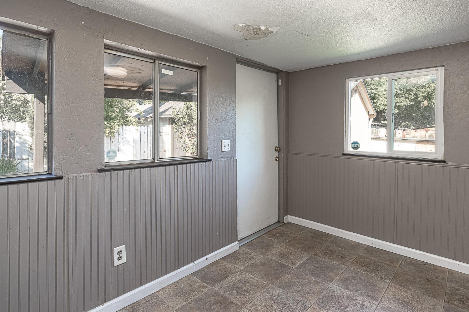 Detail Gallery Image 22 of 35 For 304 S 4th St, Patterson,  CA 95363 - 2 Beds | 1 Baths