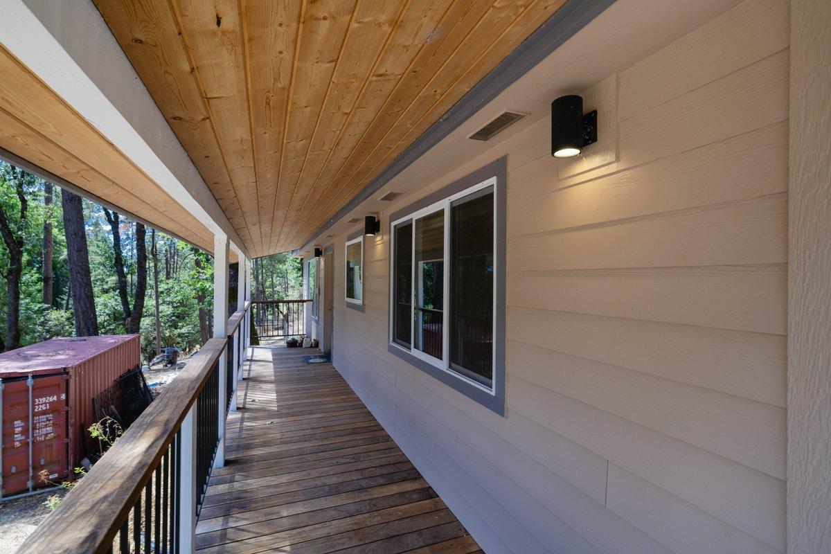 Detail Gallery Image 10 of 54 For 18921 Greenhorn Rd, Grass Valley,  CA 95945 - 3 Beds | 2/1 Baths