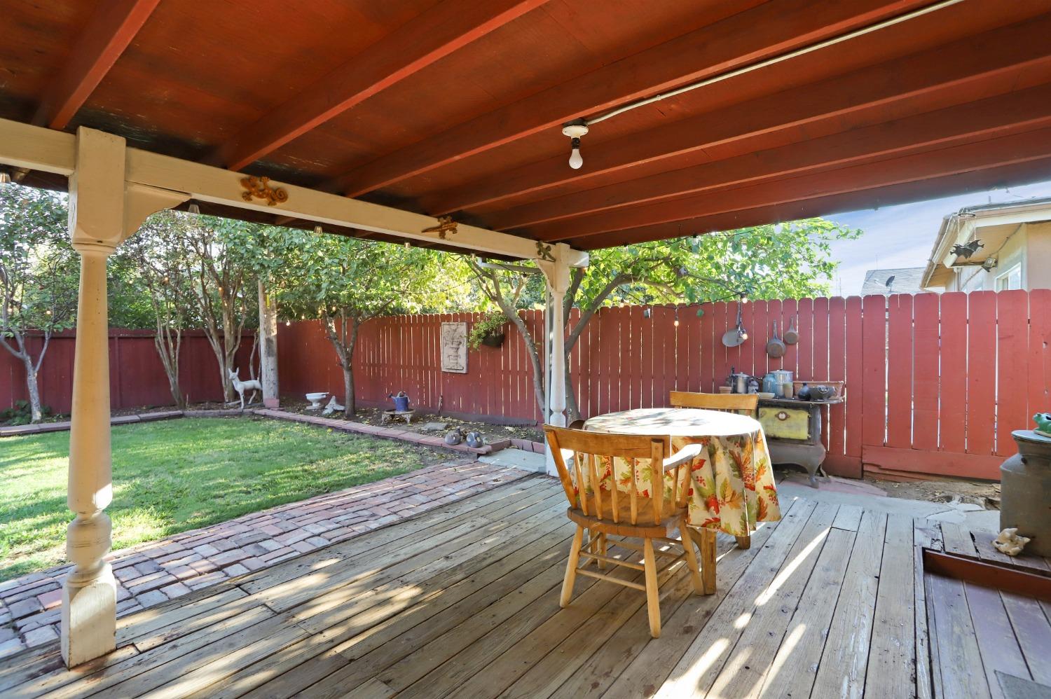 Detail Gallery Image 19 of 20 For 426 W 5th St, Stockton,  CA 95206 - 3 Beds | 2 Baths