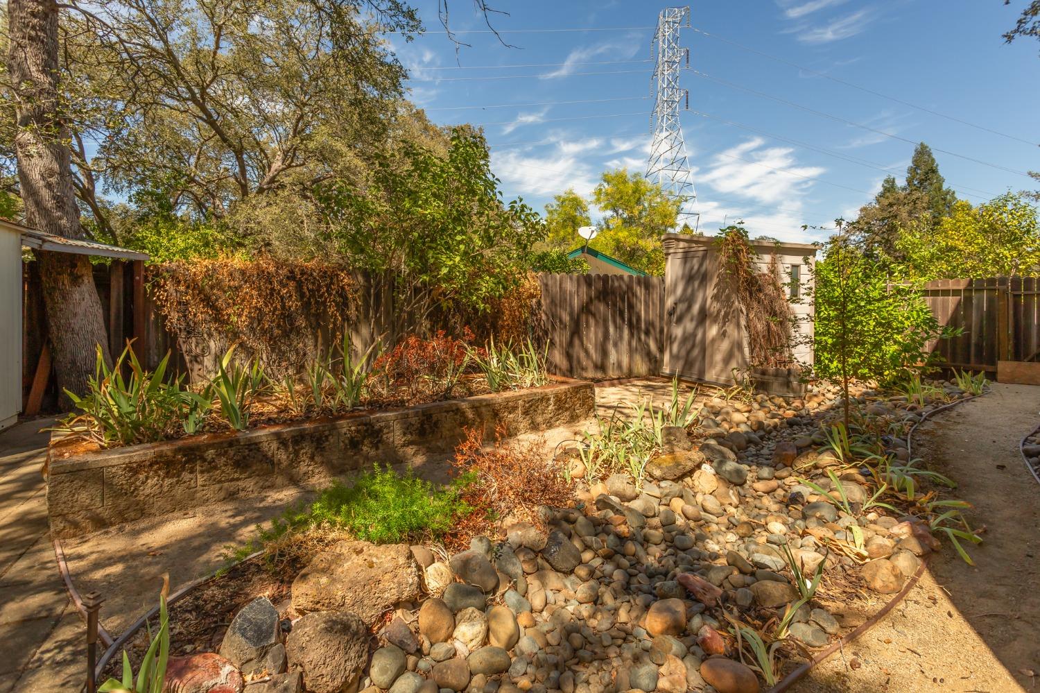 Detail Gallery Image 48 of 64 For 117 Cheryl Ct, Folsom,  CA 95630 - 4 Beds | 2/1 Baths