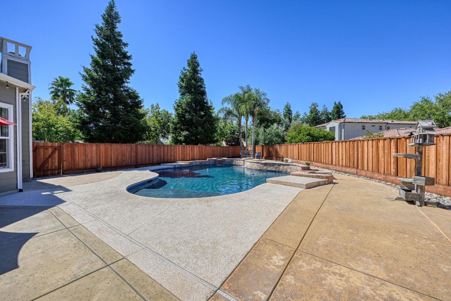 Detail Gallery Image 9 of 69 For 2731 Mocking Bird Ln, Tracy,  CA 95377 - 3 Beds | 2/1 Baths