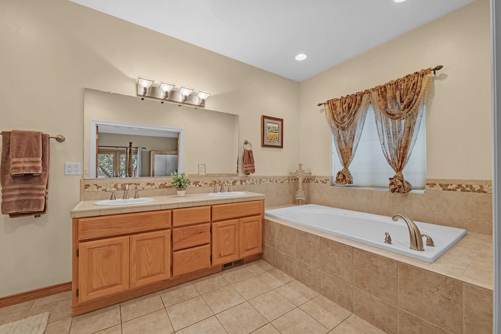 Detail Gallery Image 24 of 61 For 4460 Meadowlark Way, Placerville,  CA 95667 - 3 Beds | 2 Baths