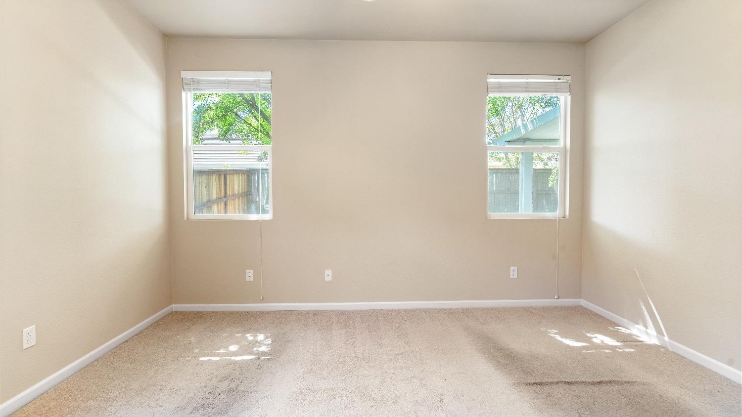 Detail Gallery Image 18 of 38 For 2344 Ryedale Ln, Sacramento,  CA 95835 - 2 Beds | 2 Baths