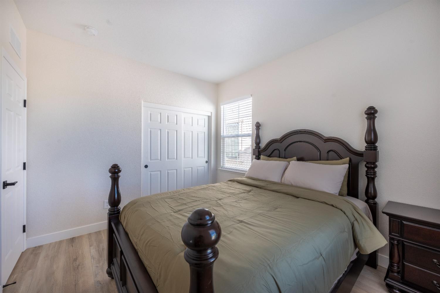 Detail Gallery Image 28 of 79 For 3421 Soda Way, Sacramento,  CA 95834 - 3 Beds | 2/1 Baths