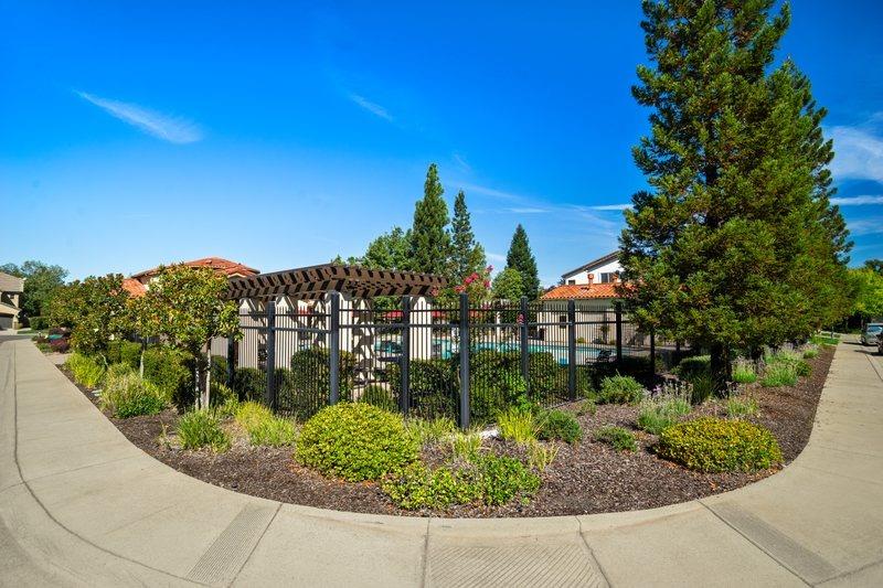 Kilrenny Court, Folsom, California image 6