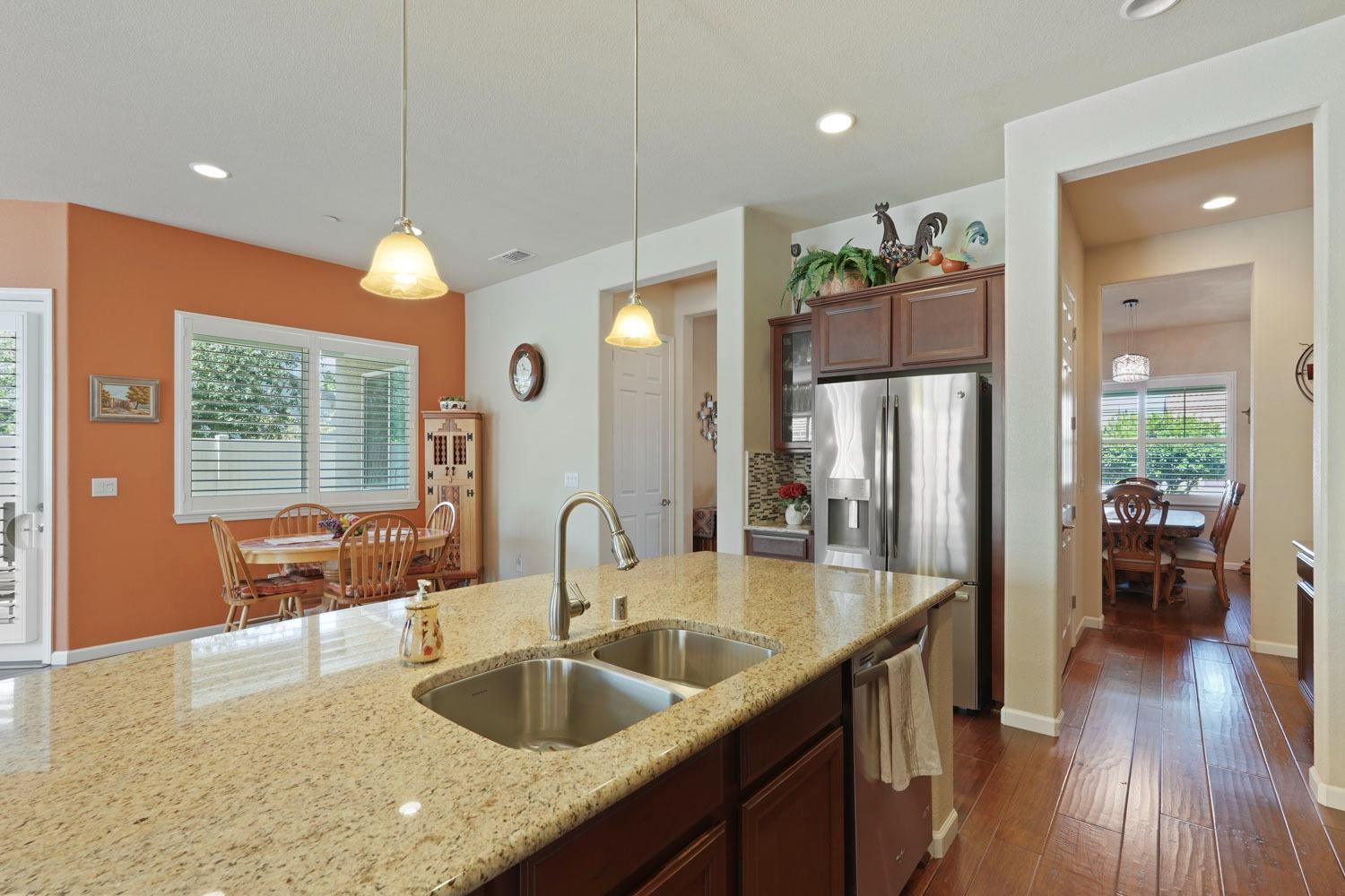 Detail Gallery Image 22 of 67 For 1570 Chestnut Hill Dr, Manteca,  CA 95336 - 3 Beds | 2 Baths