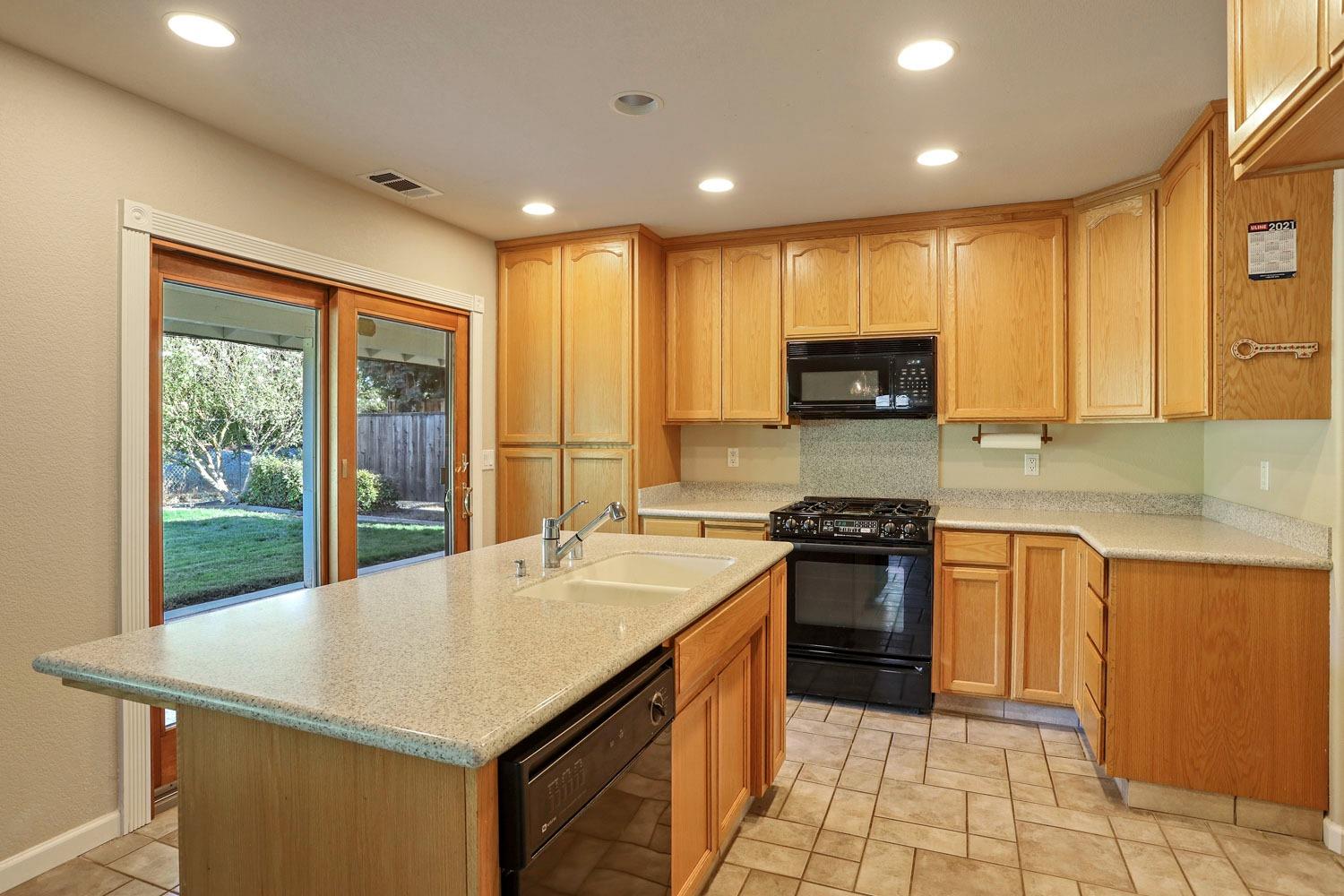 Detail Gallery Image 65 of 99 For 10514 Chantel Ln, Stockton,  CA 95212 - 3 Beds | 2/1 Baths