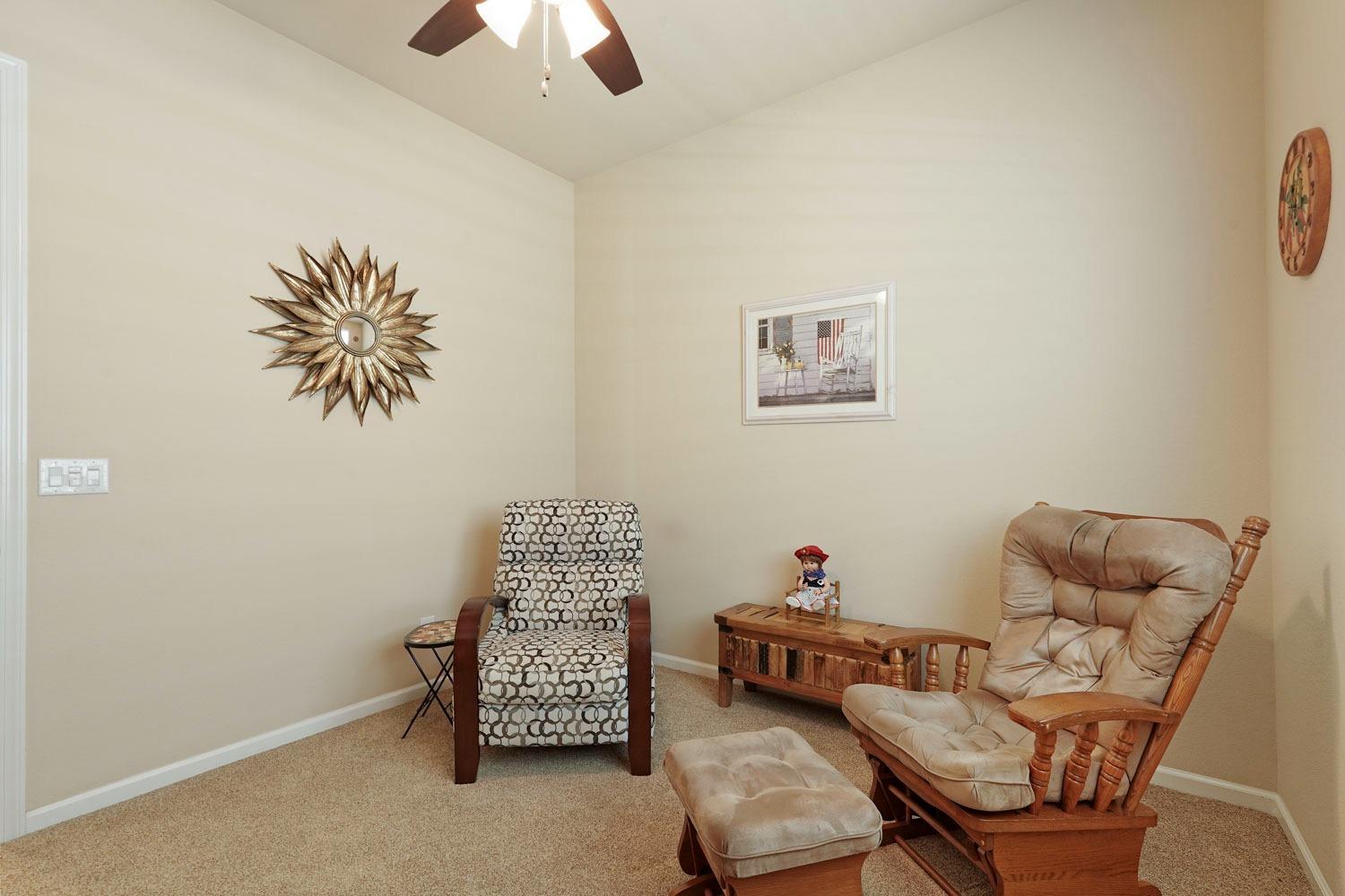 Detail Gallery Image 35 of 67 For 1570 Chestnut Hill Dr, Manteca,  CA 95336 - 3 Beds | 2 Baths