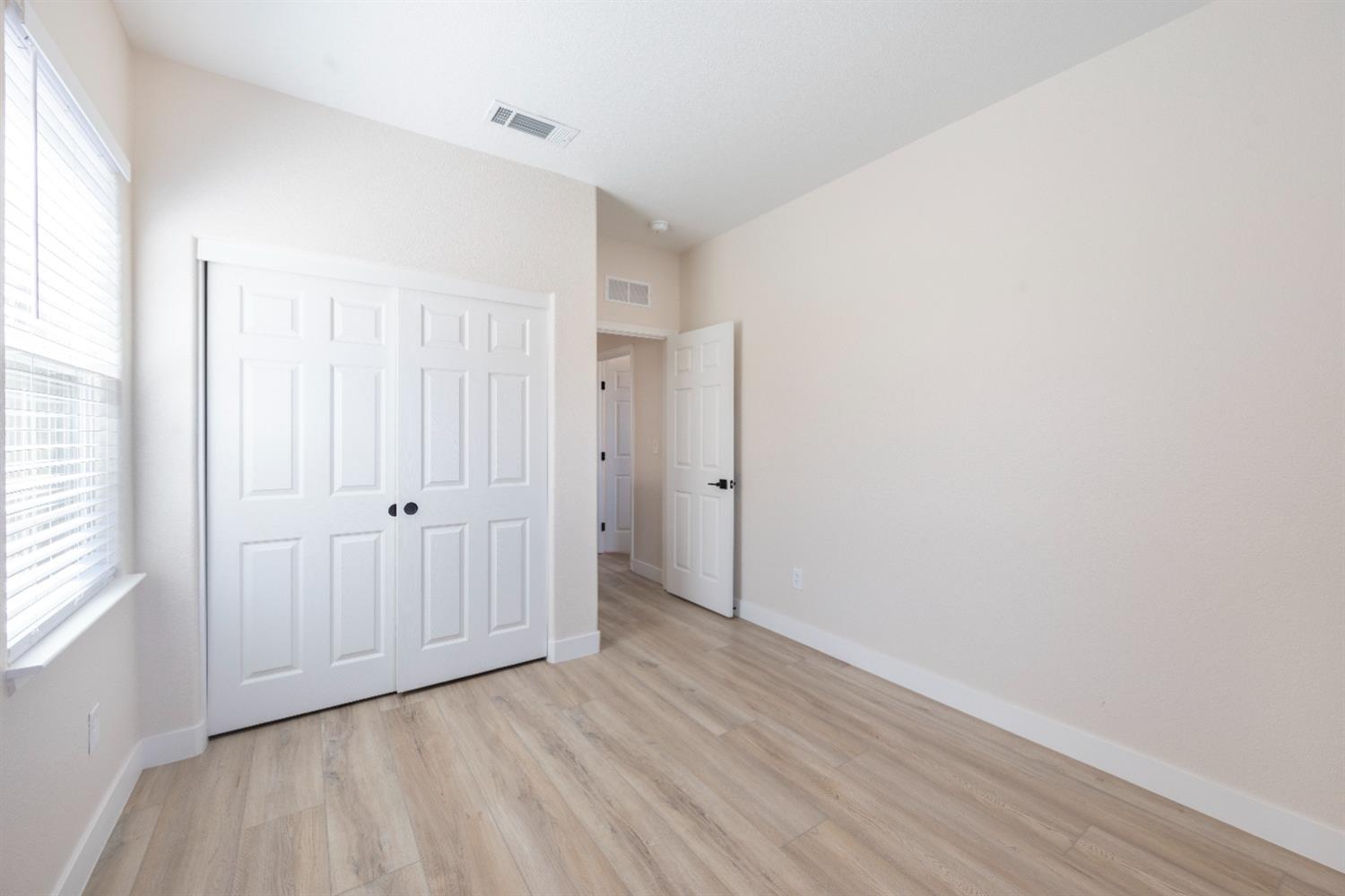 Detail Gallery Image 32 of 79 For 3421 Soda Way, Sacramento,  CA 95834 - 3 Beds | 2/1 Baths