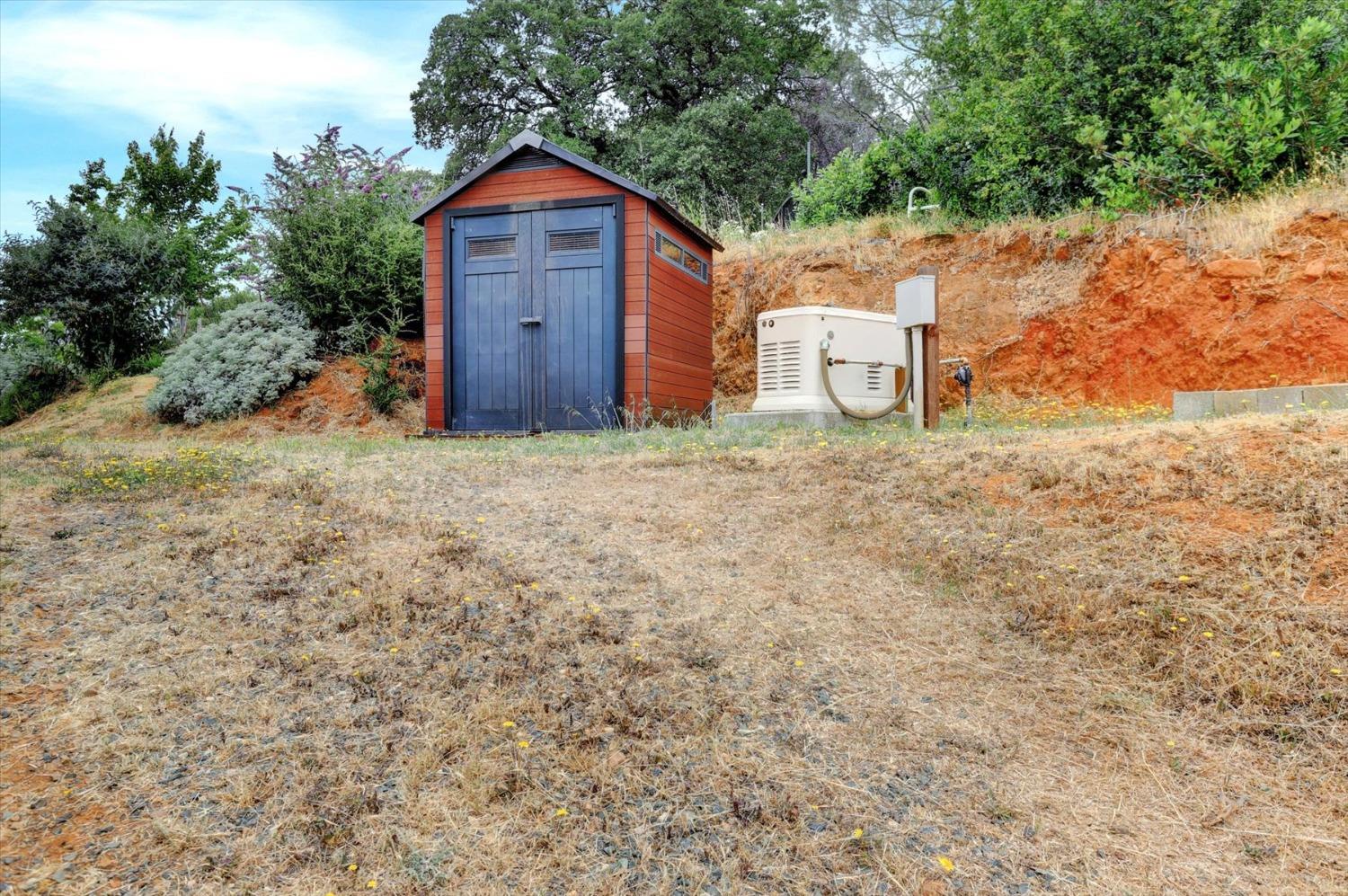 Detail Gallery Image 35 of 95 For 15463 Summit Way, Grass Valley,  CA 95949 - 4 Beds | 3/1 Baths