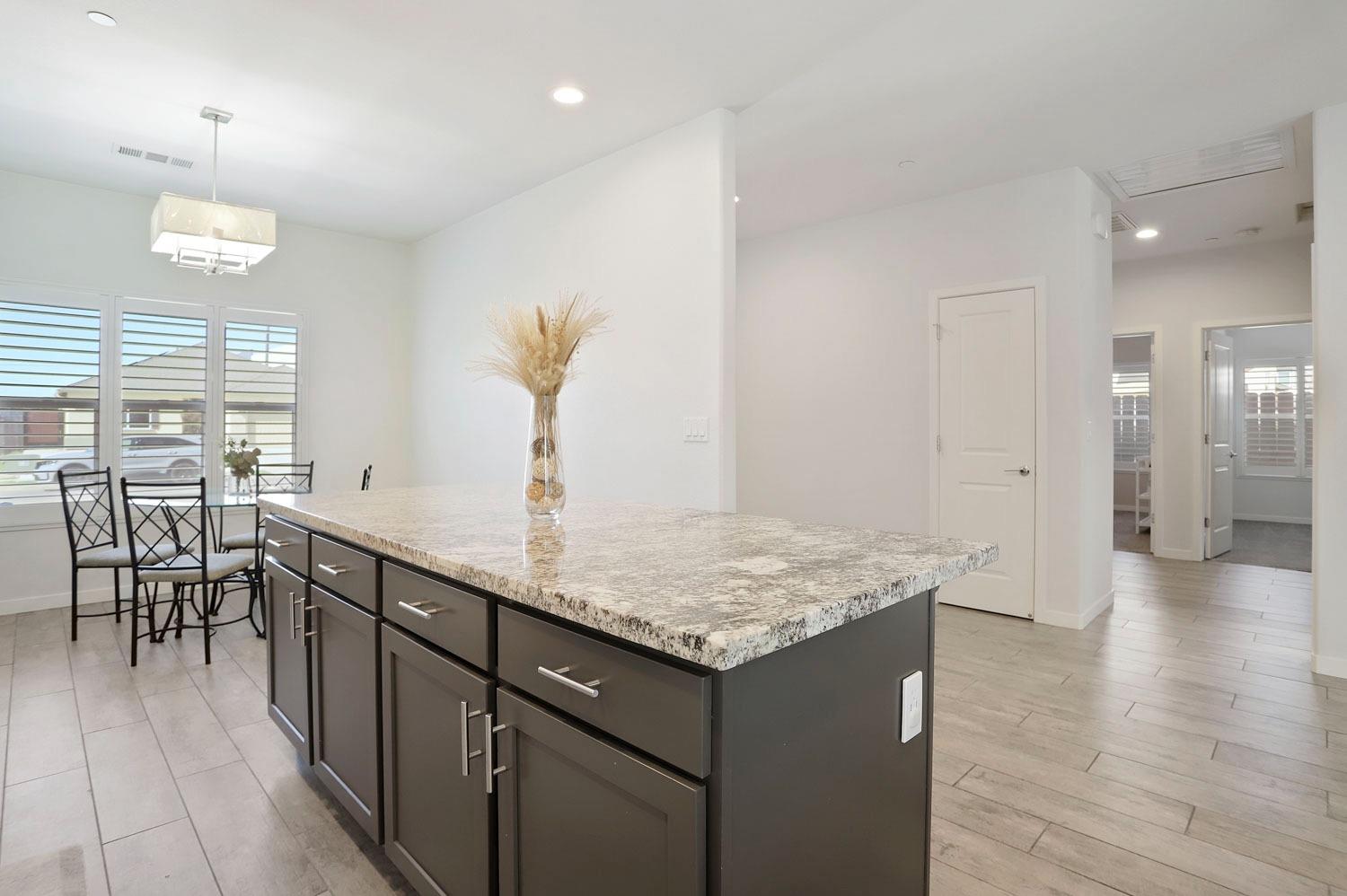 Detail Gallery Image 12 of 41 For 4024 Lanyard Dr, Stockton,  CA 95206 - 3 Beds | 2 Baths