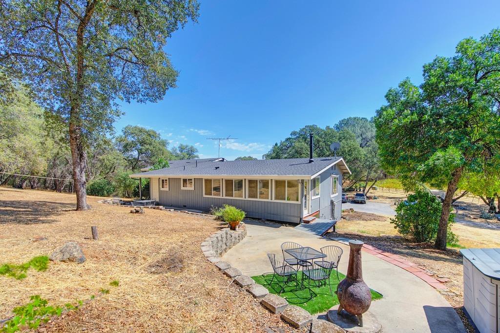 Detail Gallery Image 24 of 35 For 5560 Fawnridge Rd, Auburn,  CA 95602 - 3 Beds | 2/1 Baths