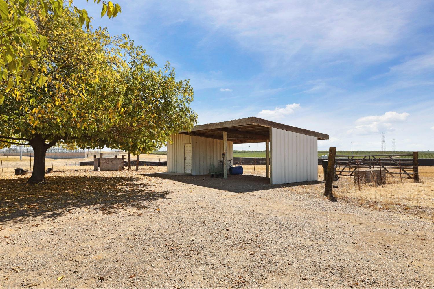 Detail Gallery Image 77 of 80 For 23670 E Flood Rd, Linden,  CA 95236 - 4 Beds | 2/1 Baths