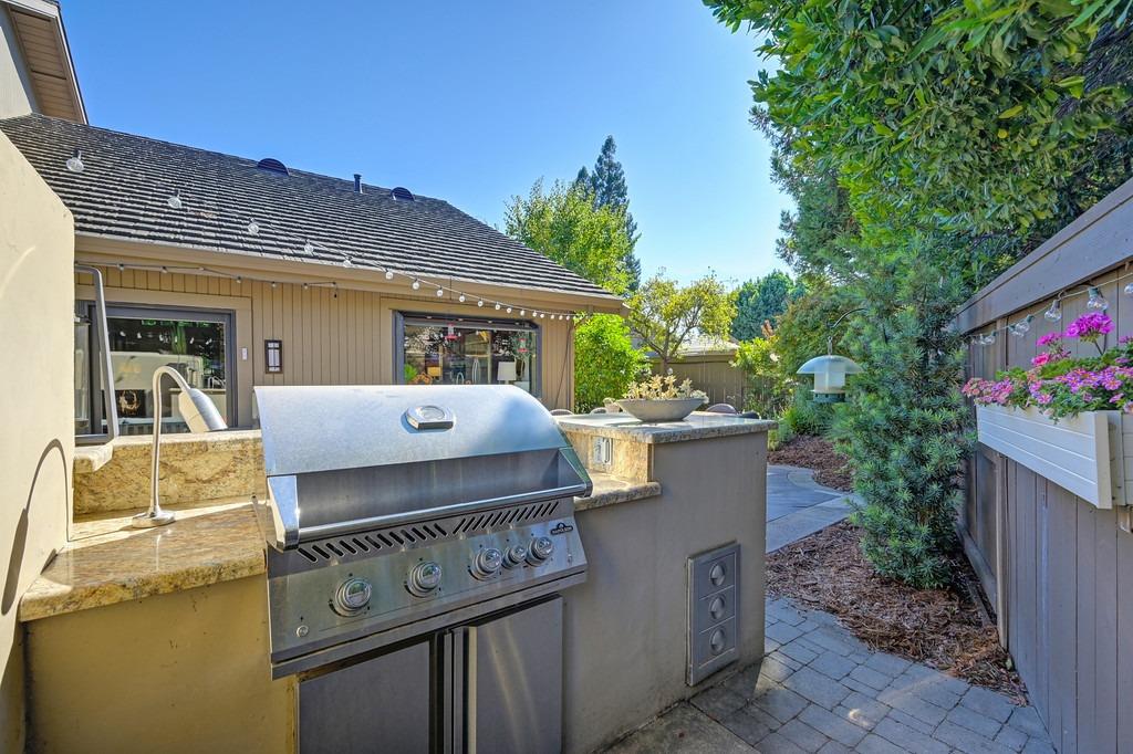 Detail Gallery Image 57 of 79 For 11461 Emma Nevada Ct, Gold River,  CA 95670 - 3 Beds | 2 Baths