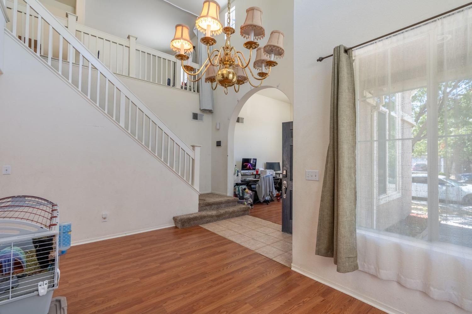 Detail Gallery Image 9 of 30 For 470 Baldwin Ct, Tracy,  CA 95376 - 3 Beds | 2/1 Baths