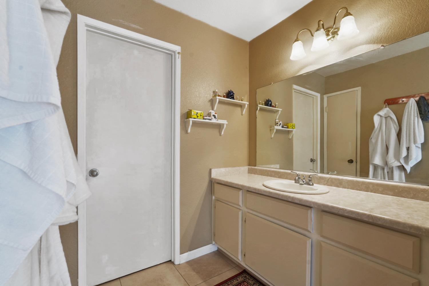 Detail Gallery Image 10 of 21 For 3058 Andre Ln, Turlock,  CA 95382 - 2 Beds | 1/1 Baths