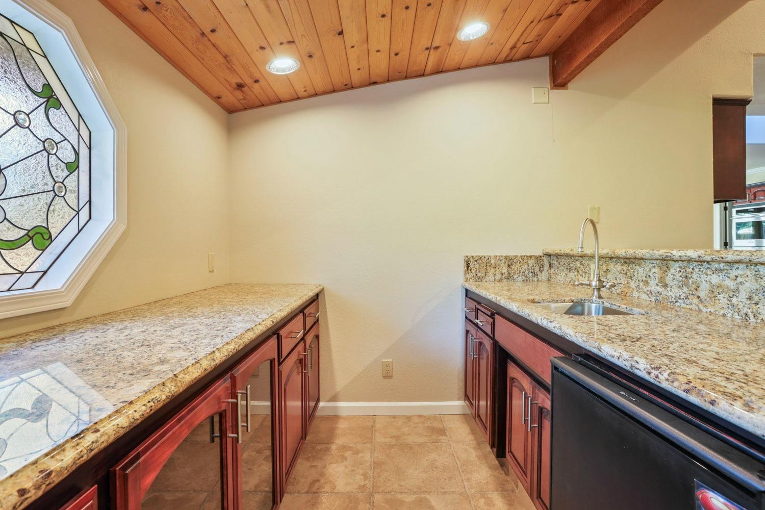 Detail Gallery Image 37 of 99 For 10514 Chantel Ln, Stockton,  CA 95212 - 3 Beds | 2/1 Baths