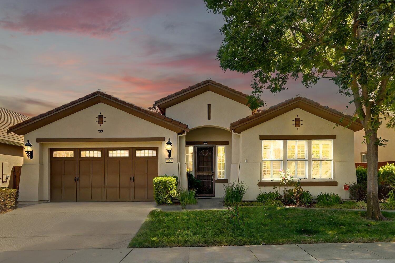 Detail Gallery Image 1 of 1 For 2168 Penstone Loop, Roseville,  CA 95747 - 3 Beds | 2/1 Baths