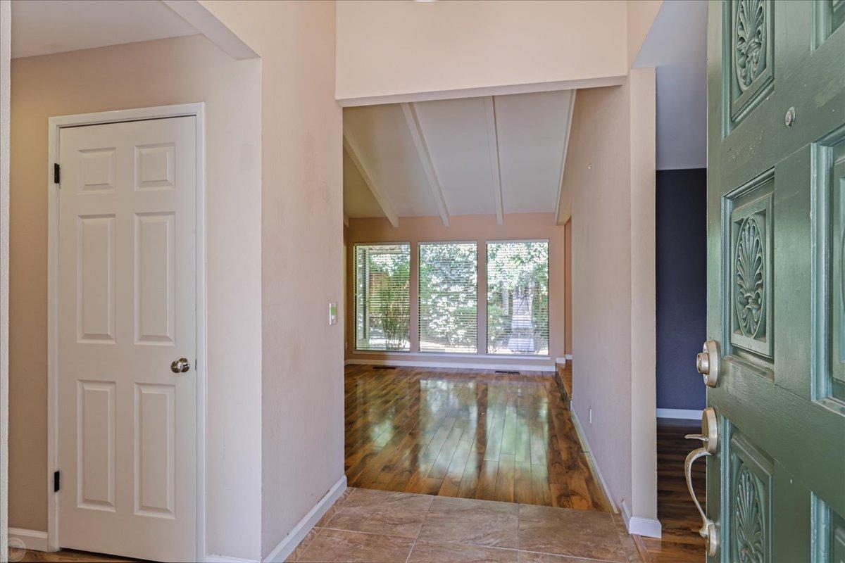 Detail Gallery Image 7 of 44 For 925 Rugby Ln, Modesto,  CA 95356 - 3 Beds | 2/1 Baths