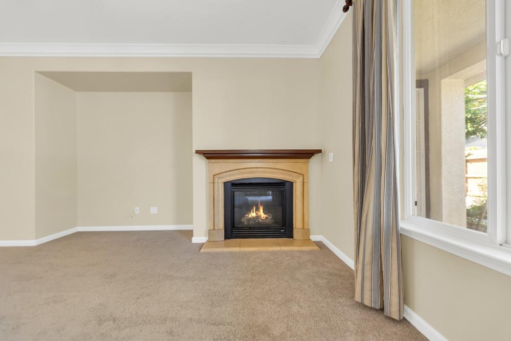 Detail Gallery Image 15 of 63 For 7609 Chatsworth Cir, Elk Grove,  CA 95757 - 2 Beds | 2 Baths