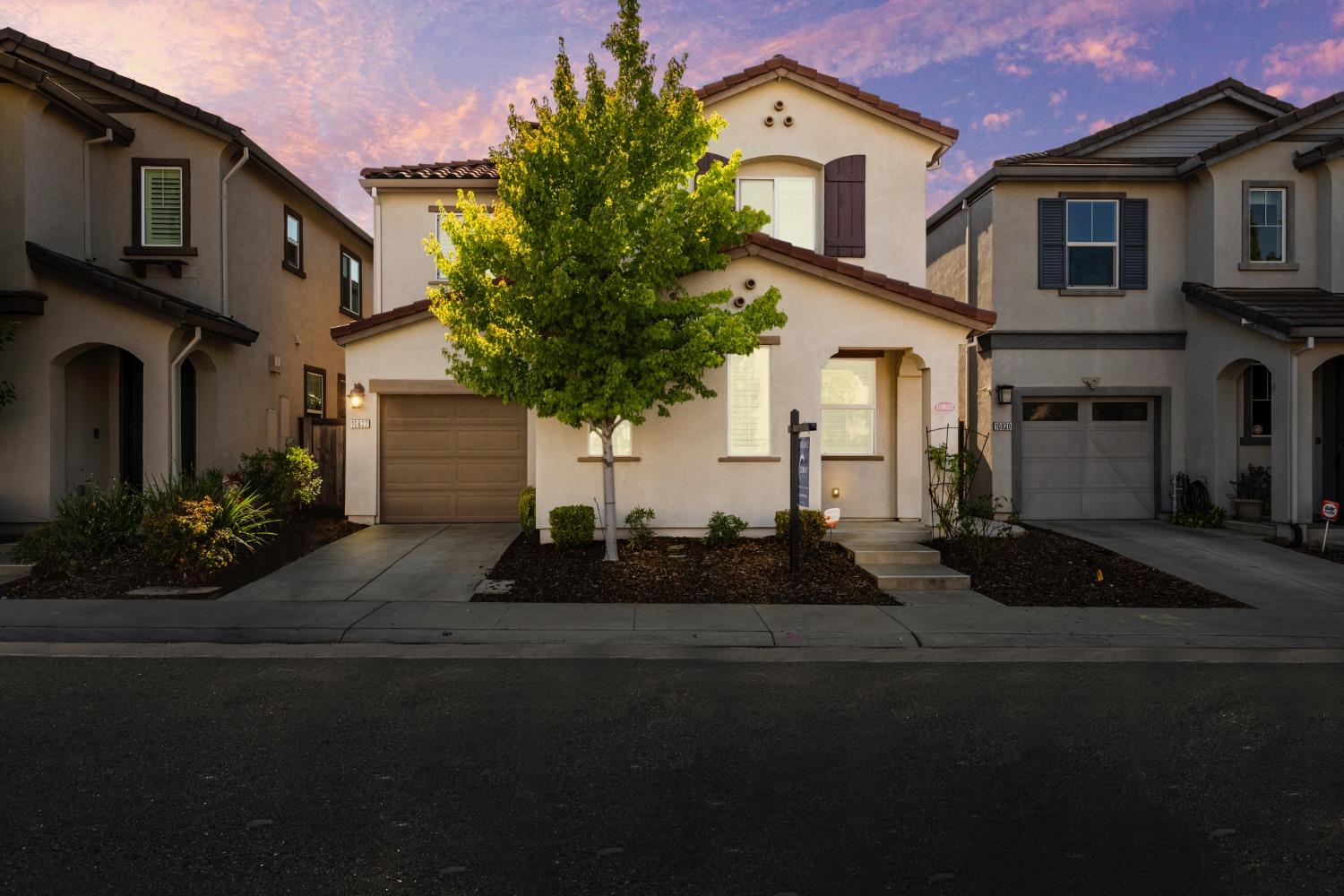 Detail Gallery Image 1 of 1 For 10822 Arrington Dr, Rancho Cordova,  CA 95670 - 3 Beds | 2/1 Baths