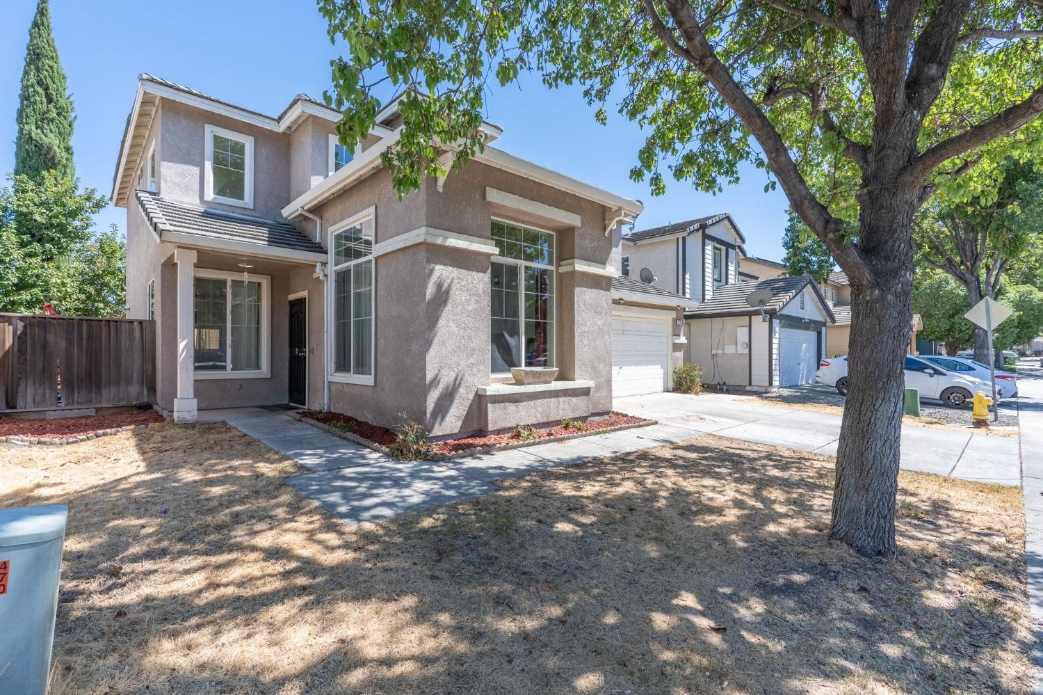 Detail Gallery Image 1 of 30 For 470 Baldwin Ct, Tracy,  CA 95376 - 3 Beds | 2/1 Baths