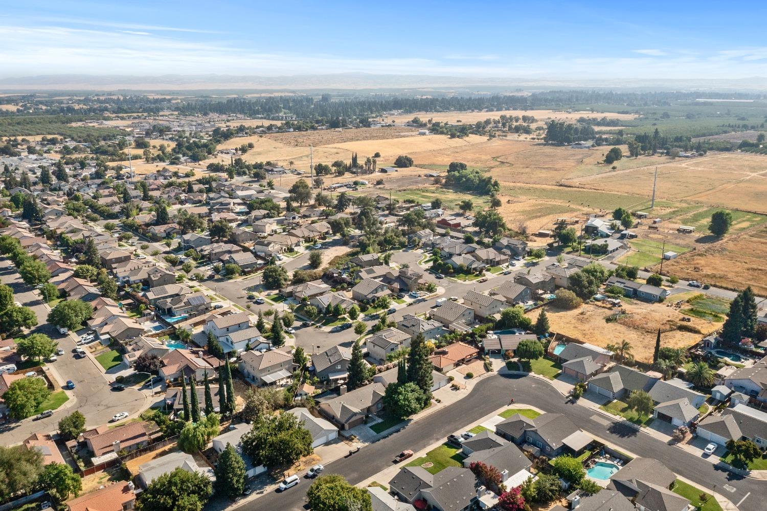 Detail Gallery Image 40 of 41 For 1711 Silver Ridge Way, Oakdale,  CA 95361 - 4 Beds | 2/1 Baths