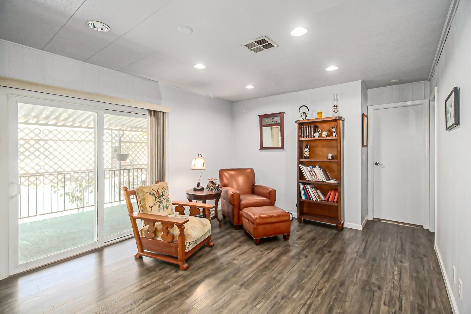 Detail Gallery Image 10 of 36 For 6900 Almond Ave 51, Orangevale,  CA 95662 - 2 Beds | 2 Baths