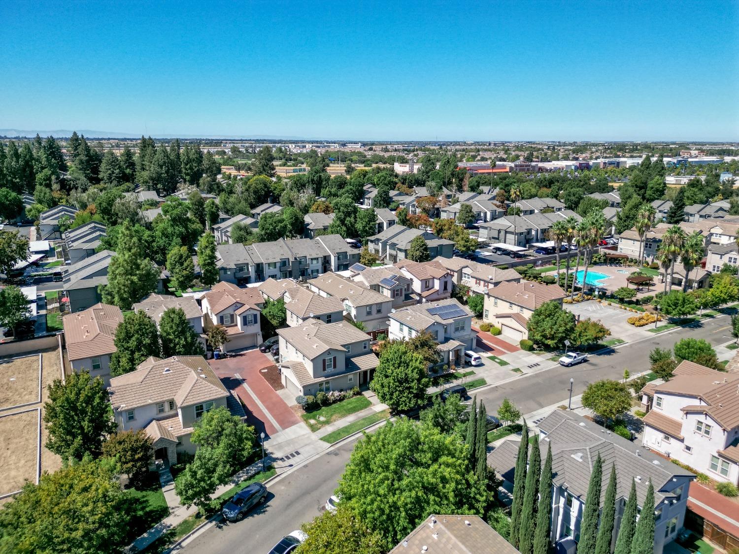 Detail Gallery Image 52 of 79 For 3421 Soda Way, Sacramento,  CA 95834 - 3 Beds | 2/1 Baths