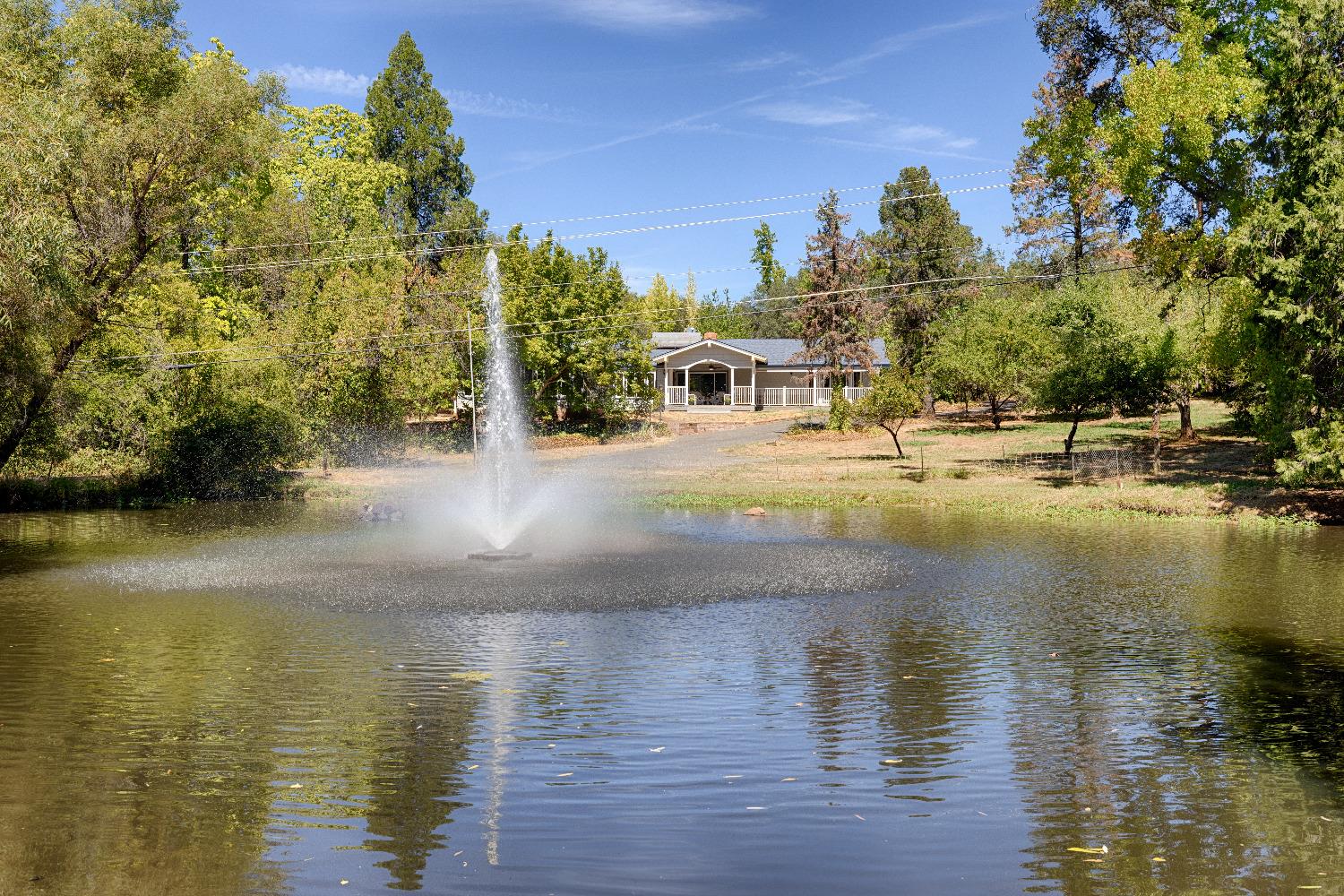 Detail Gallery Image 1 of 49 For 1630 Christian Valley Rd, Auburn,  CA 95602 - 3 Beds | 3/1 Baths