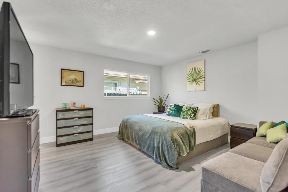 Detail Gallery Image 16 of 33 For 1600 Akron Way, Sacramento,  CA 95822 - 3 Beds | 2 Baths