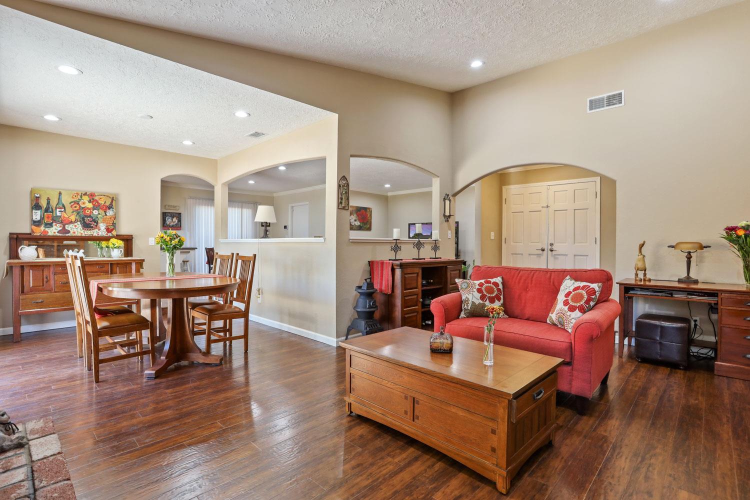 Detail Gallery Image 28 of 63 For 1407 Ironwood Pl, Manteca,  CA 95336 - 3 Beds | 2 Baths