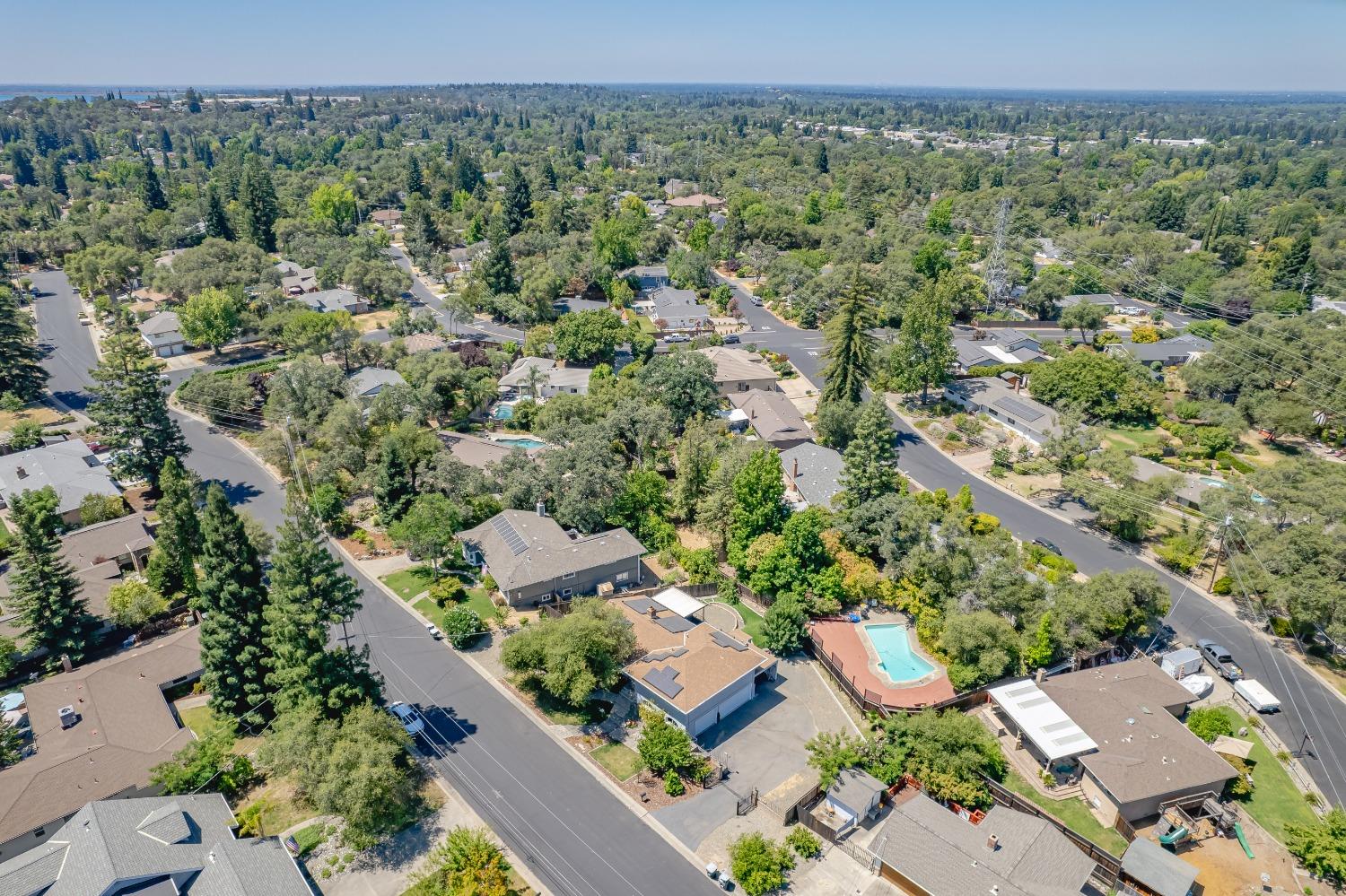 Detail Gallery Image 56 of 63 For 8290 E Granite Dr, Granite Bay,  CA 95746 - 3 Beds | 2/1 Baths