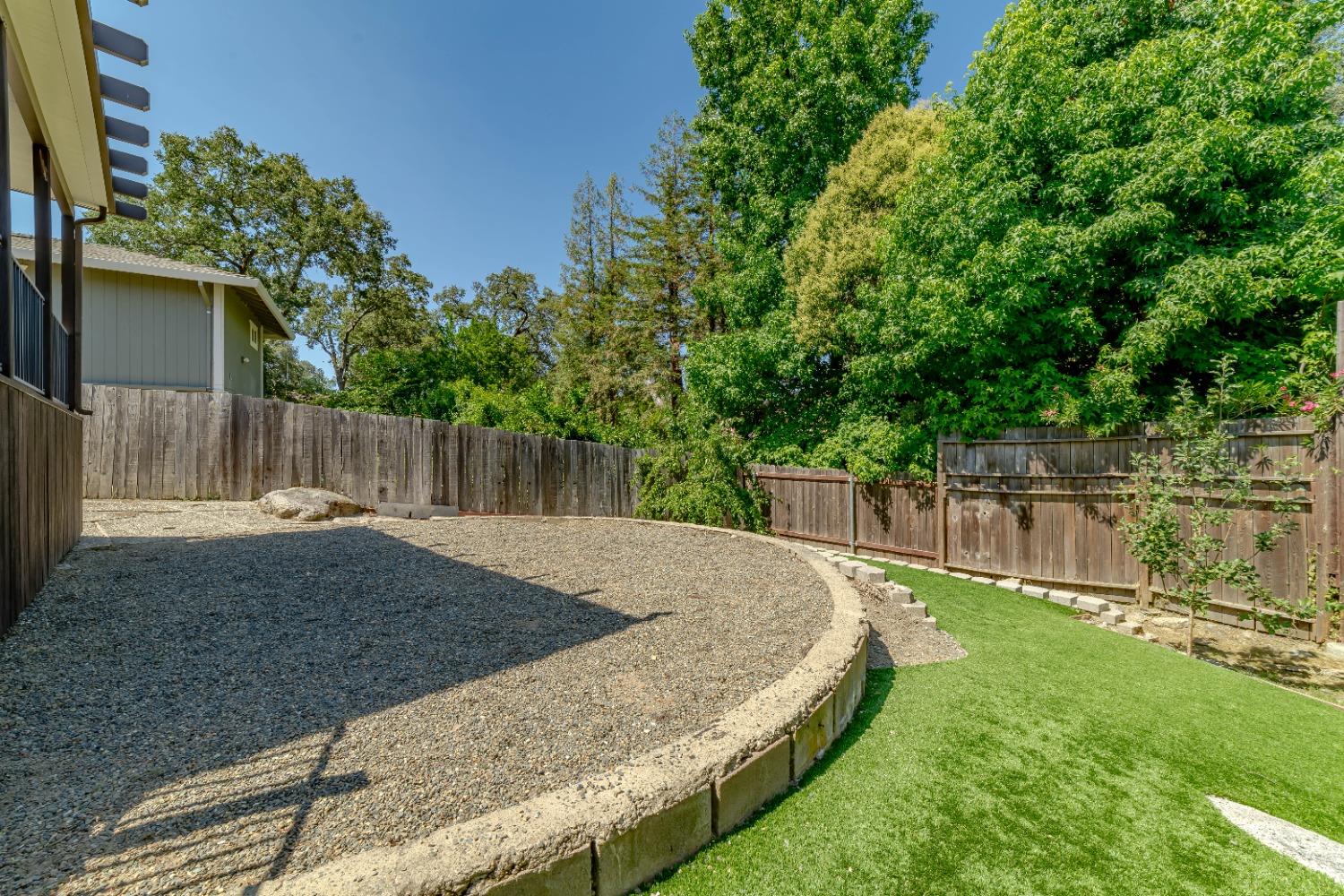 Detail Gallery Image 35 of 63 For 8290 E Granite Dr, Granite Bay,  CA 95746 - 3 Beds | 2/1 Baths