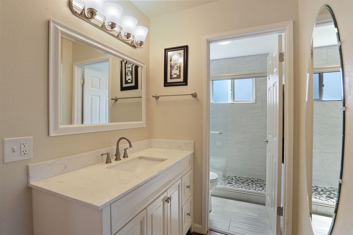 Detail Gallery Image 16 of 63 For 1407 Ironwood Pl, Manteca,  CA 95336 - 3 Beds | 2 Baths