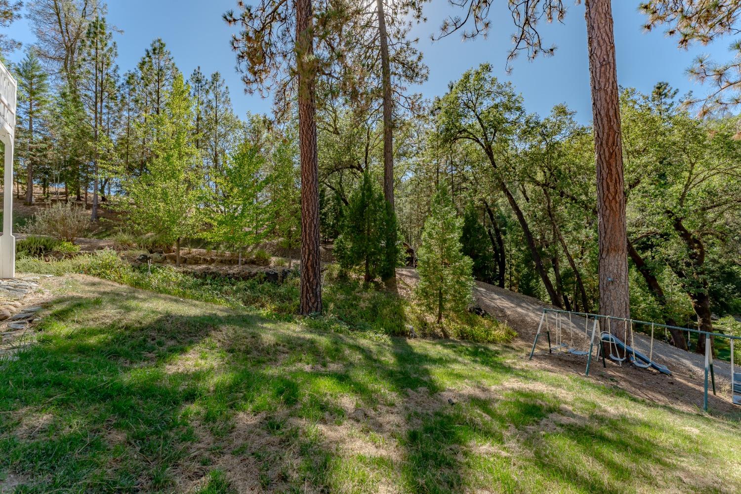 Detail Gallery Image 47 of 63 For 16879 Kiwi Rd, Grass Valley,  CA 95949 - 3 Beds | 2 Baths