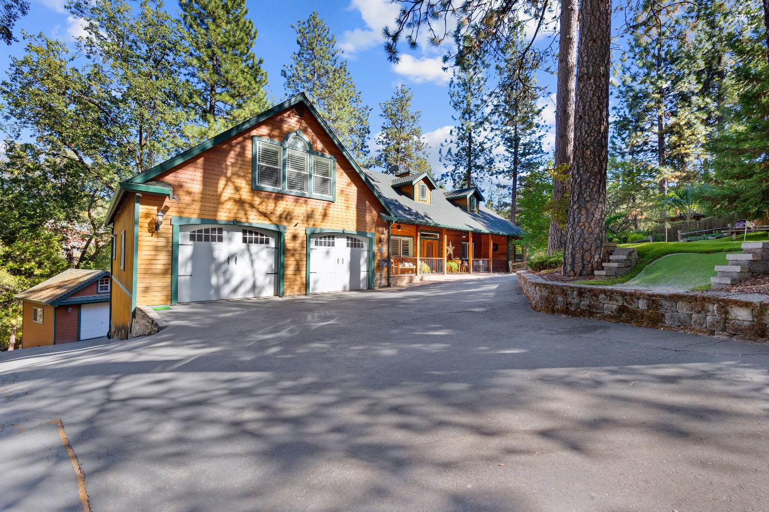 Detail Gallery Image 6 of 61 For 3081 Miles Way, Placerville,  CA 95667 - 5 Beds | 3/1 Baths