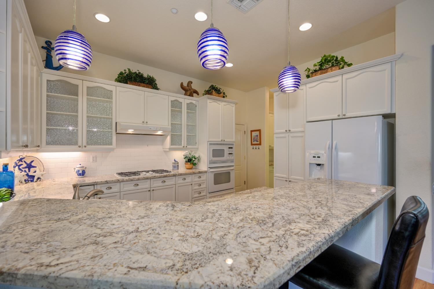 Detail Gallery Image 8 of 41 For 3784 Park Dr, El Dorado Hills,  CA 95762 - 2 Beds | 2 Baths