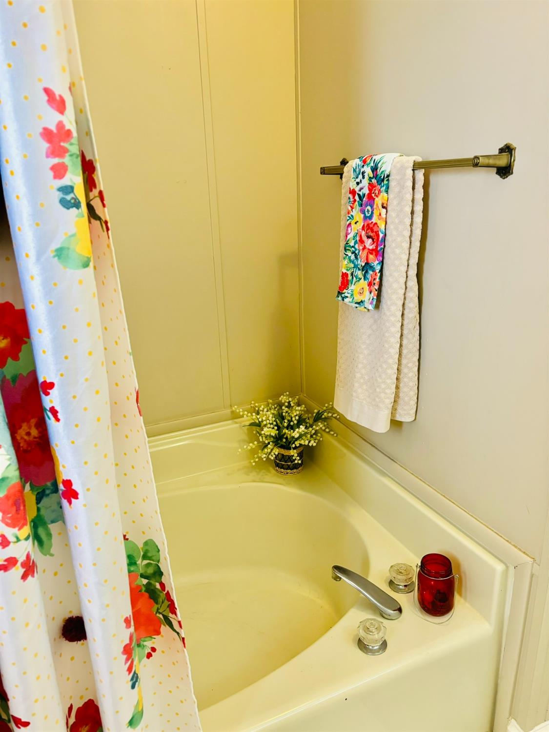 Detail Gallery Image 25 of 35 For 105 Cantabrook St, Sacramento,  CA 95828 - 2 Beds | 2 Baths