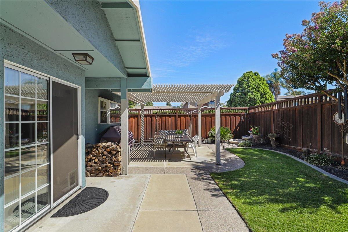 Detail Gallery Image 36 of 44 For 1600 Gardenia Ct, Tracy,  CA 95376 - 3 Beds | 2 Baths