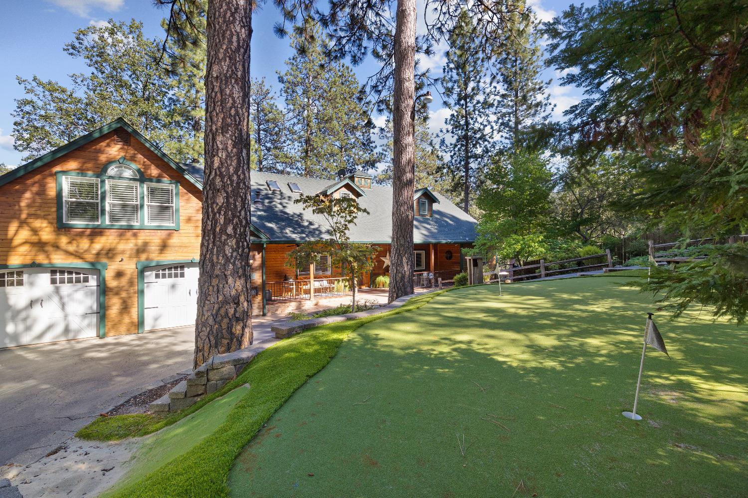 Detail Gallery Image 9 of 61 For 3081 Miles Way, Placerville,  CA 95667 - 5 Beds | 3/1 Baths