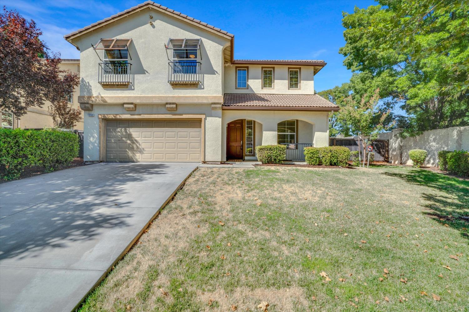 Detail Gallery Image 2 of 66 For 9569 California Oak Cir, Patterson,  CA 95363 - 4 Beds | 2/1 Baths