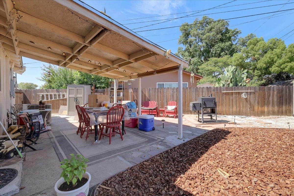 Detail Gallery Image 22 of 29 For 755 Regent Loop, Yuba City,  CA 95991 - 3 Beds | 1 Baths