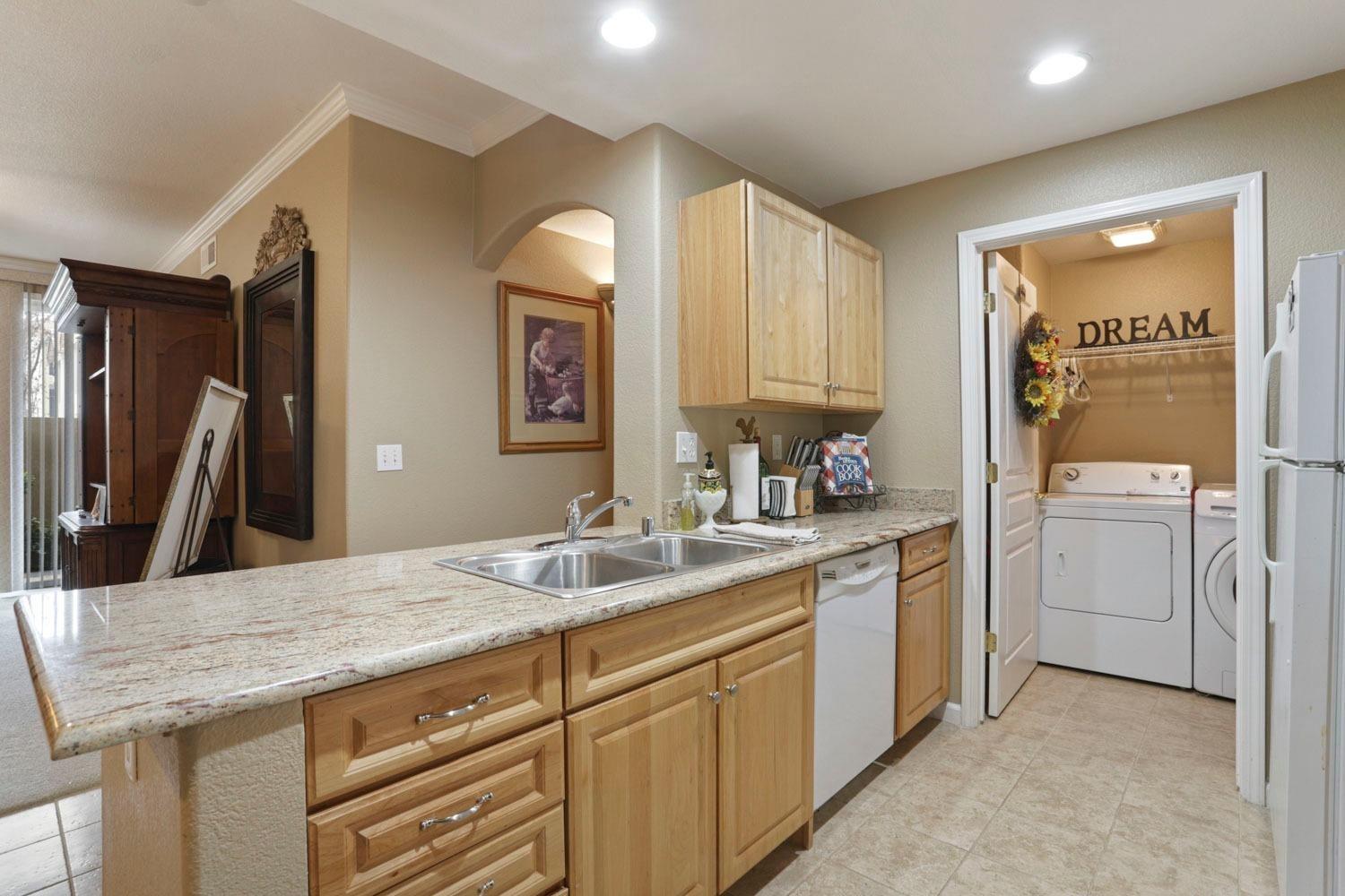 Detail Gallery Image 11 of 37 For 1360 W Shady Lane Ln #0615,  Turlock,  CA 95382 - 2 Beds | 2 Baths