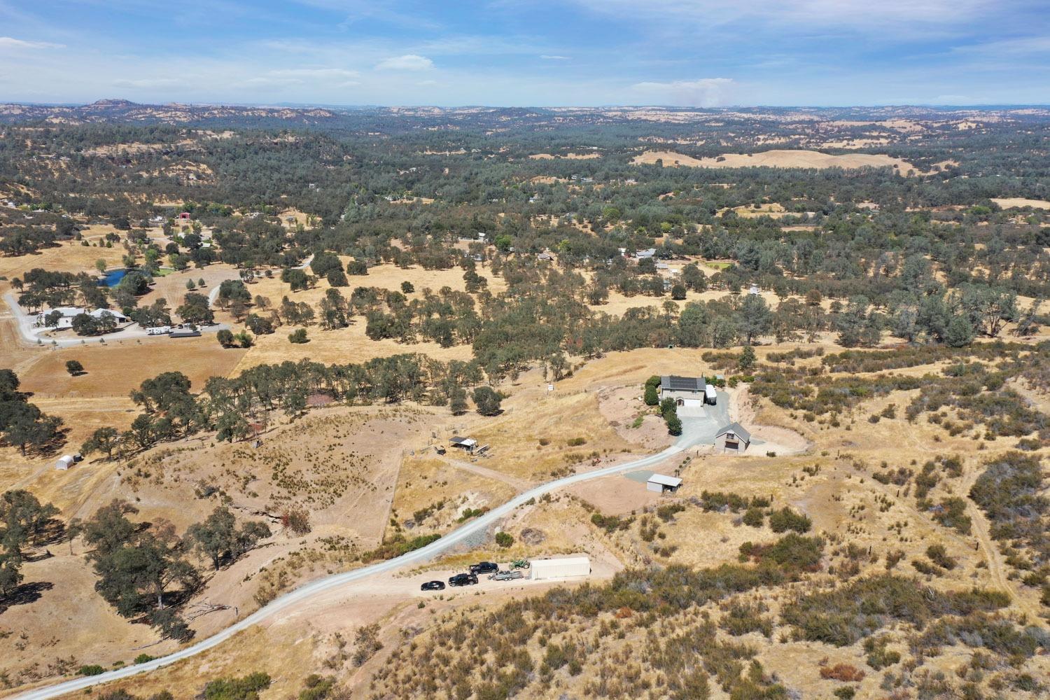 Detail Gallery Image 12 of 80 For 3049 Patriot Way, Burson,  CA 95252 - 3 Beds | 3 Baths