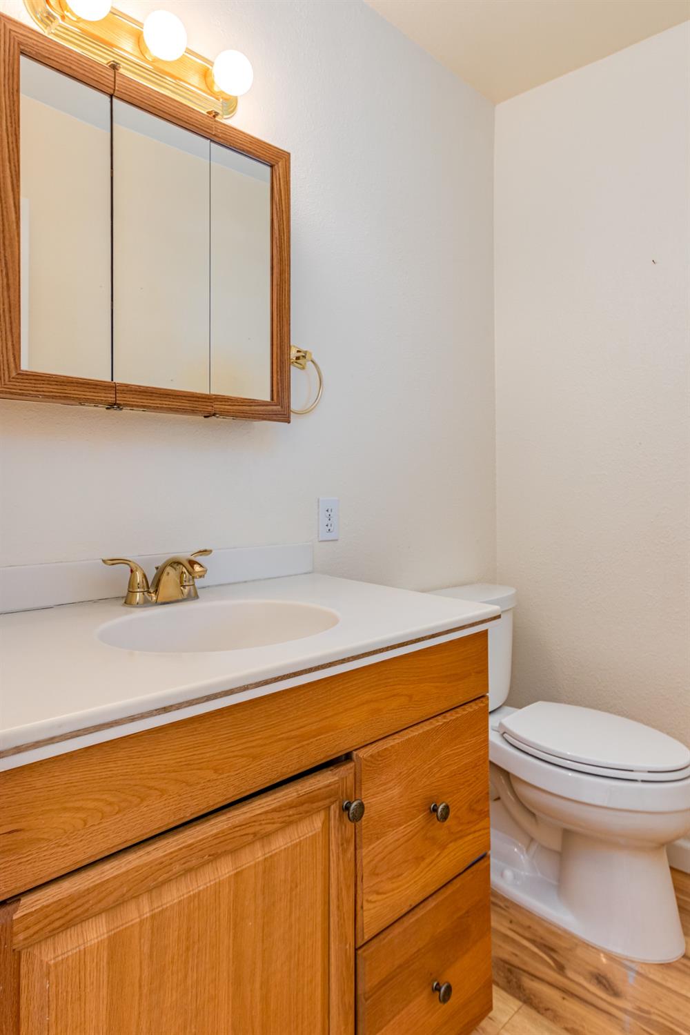 Detail Gallery Image 16 of 28 For 2131 Cottage Way, Sacramento,  CA 95825 - 3 Beds | 1/1 Baths