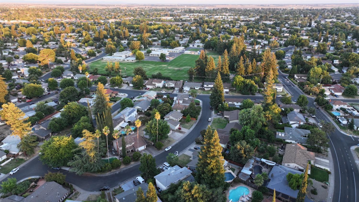 Detail Gallery Image 79 of 83 For 2219 El Canto Cir, Rancho Cordova,  CA 95670 - 4 Beds | 2/1 Baths